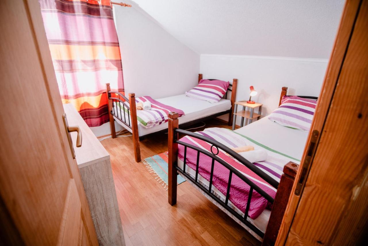 Apartmens Leona Karlobag Zewnętrze zdjęcie