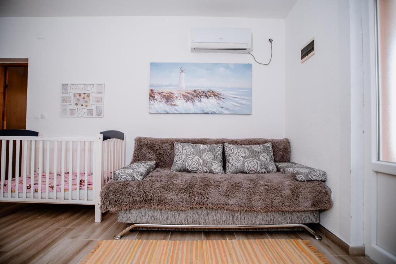 Apartmens Leona Karlobag Zewnętrze zdjęcie